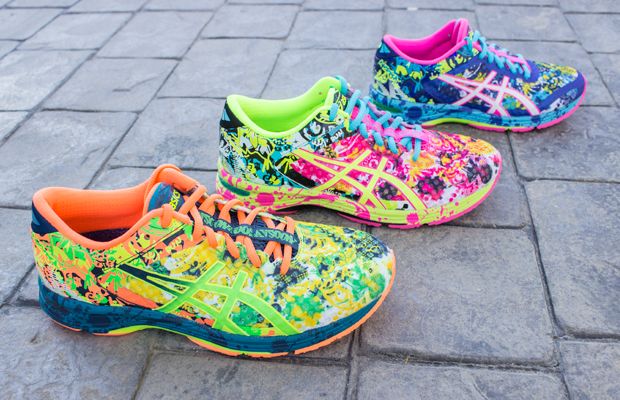 zapatillas asics de colores