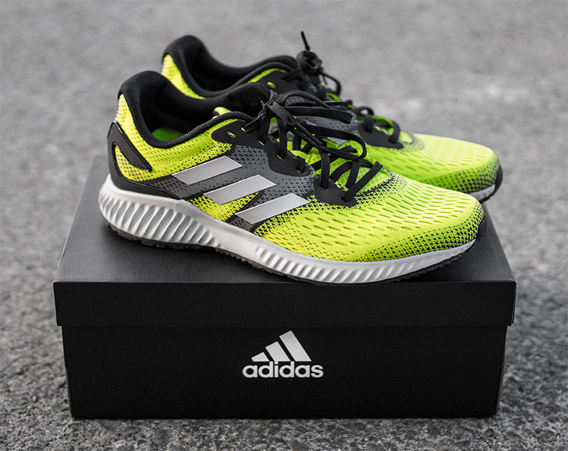 adidas aerobounce 3