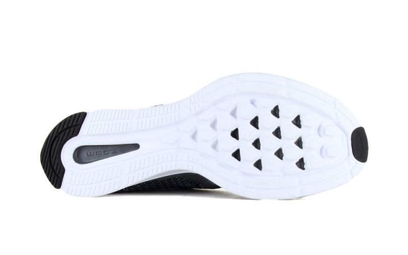 NIKE STRIKE GRIS OSCURO BLANCO| running hombre
