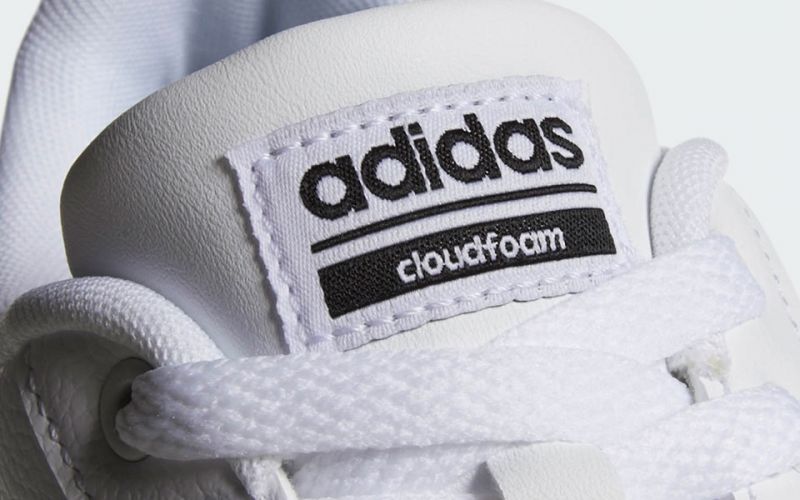 Aw4323 adidas deals
