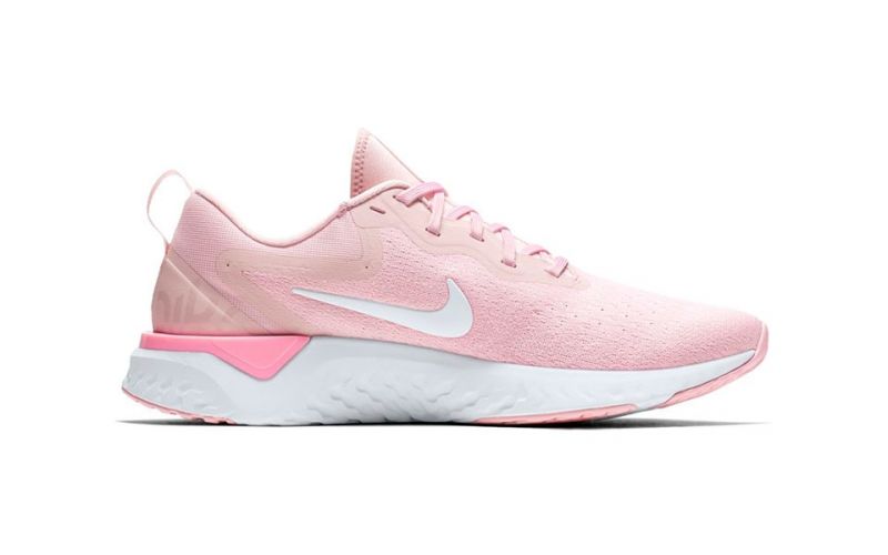 odyssey react mujer