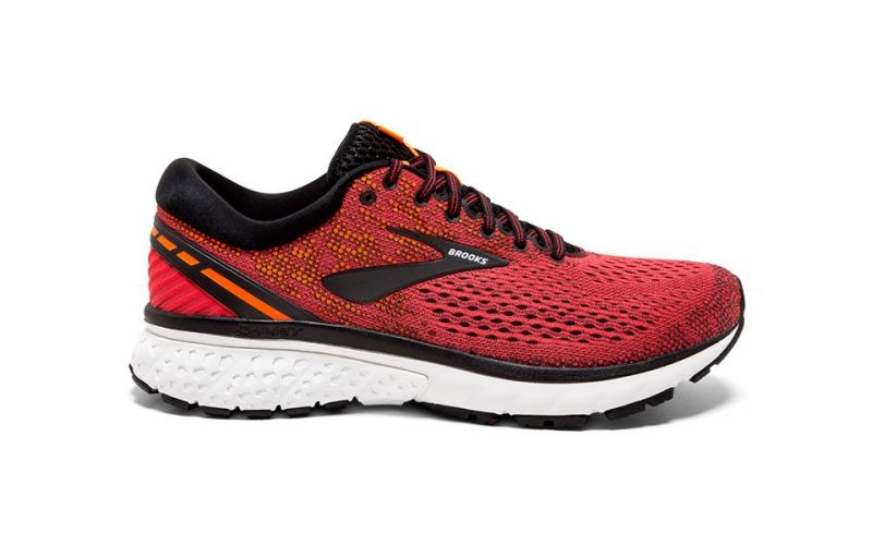 brooks mach 11 red