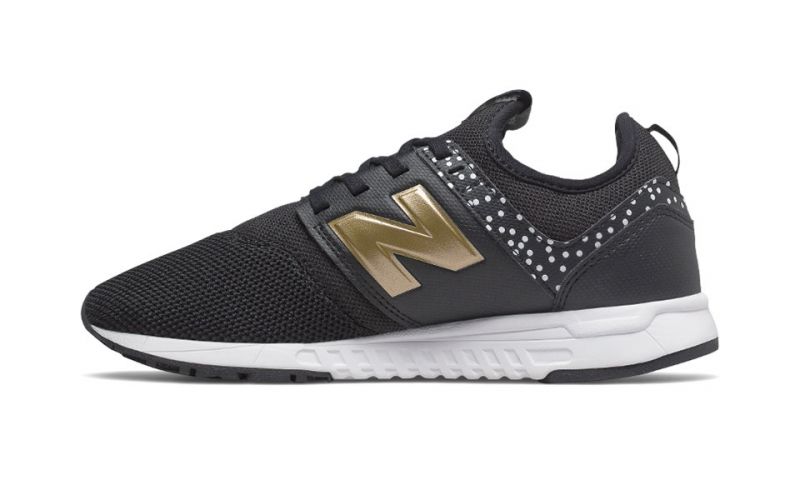 new balance negras con dorado mujer