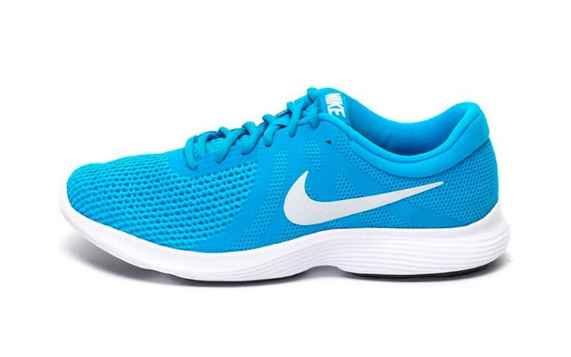 Nike Revolution 4 azul blanco -Amortiguación Ligera en la carrera