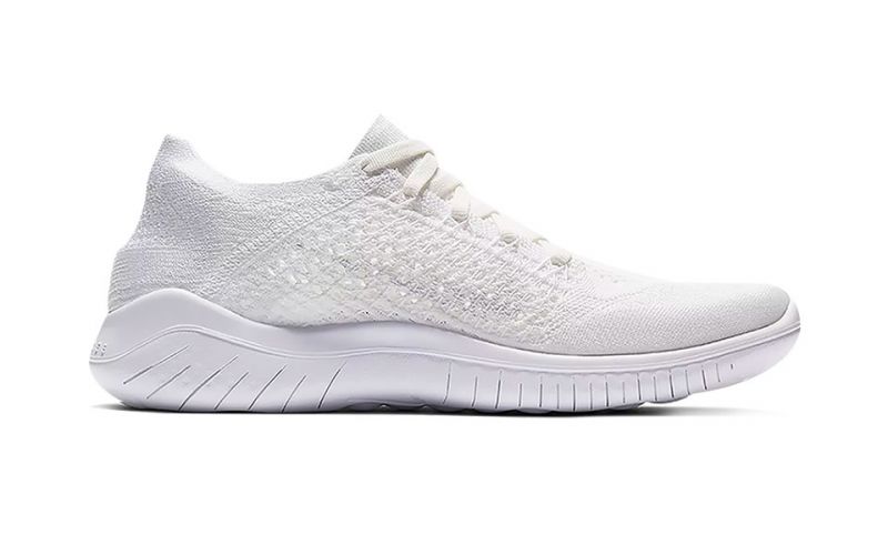 Nike Free Rn 2018 Blanco Mujer - pies