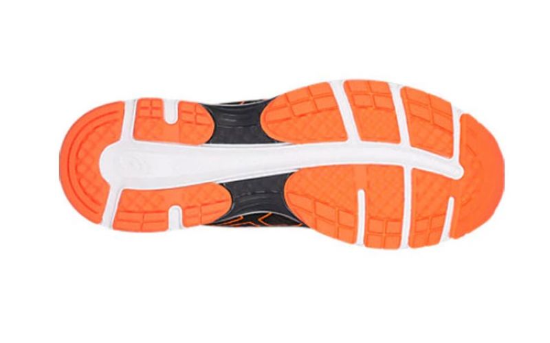 asics running gel pulse 10 trainers in black and orange