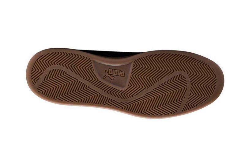 puma nere con suola marrone