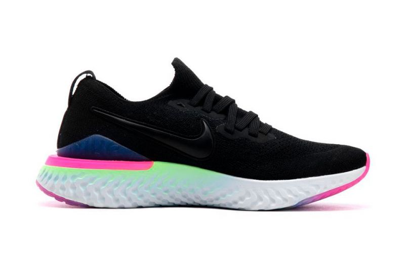 nike epic react negras