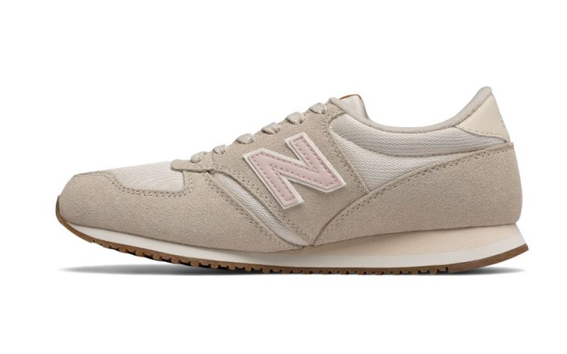 New Balance WL420 Lifestyle beige women - Classic and versatile