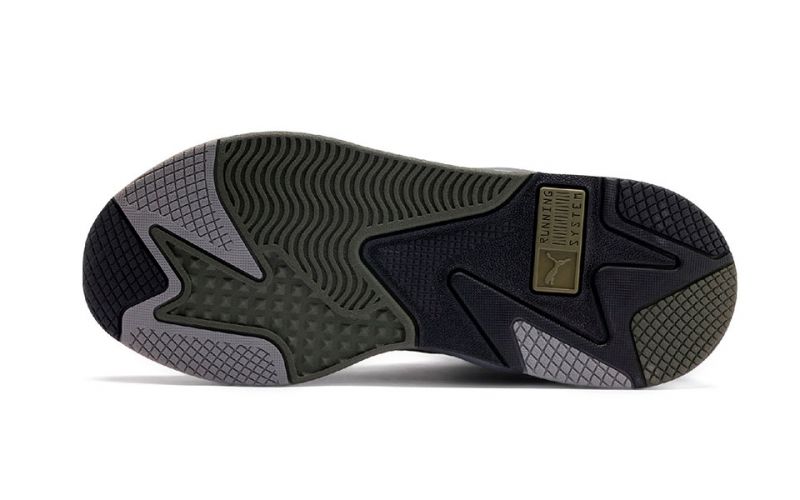 puma black yellow trainers