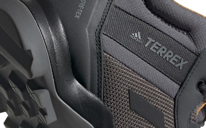 adidas terrex ax3 mid gtx bc0468