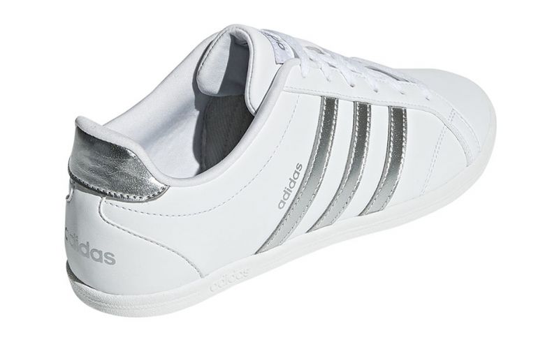 Probar whisky Transeúnte Adidas VS Coneo QT white silver - Feminine and modern