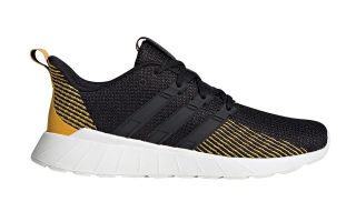 ADIDAS QUESTAR FLOW NEGRO DORADO EE8214