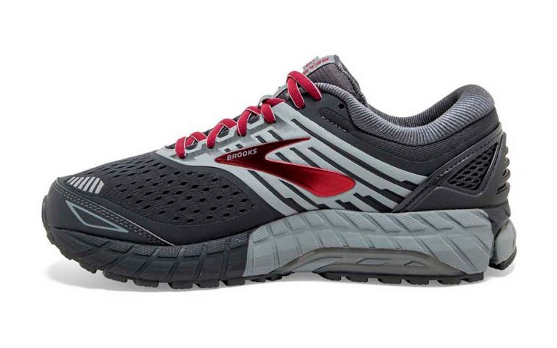brooks beast red