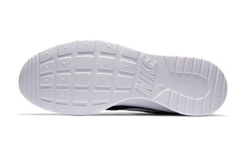 Nike Tanjun Azul marino - Tela transpirable