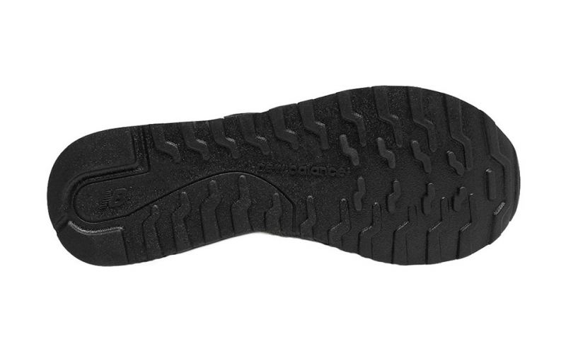 New balance negro y dorado mujer online