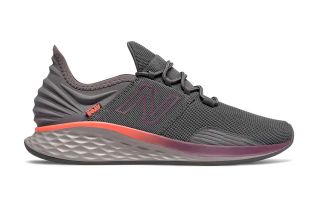New Balance FRESH FOAM ROAV GRIS OSCURO MROAVPG