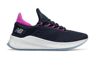 NEW BALANCE FRESH FOAM LAZR V2 NEGRO ROSA MUJER
