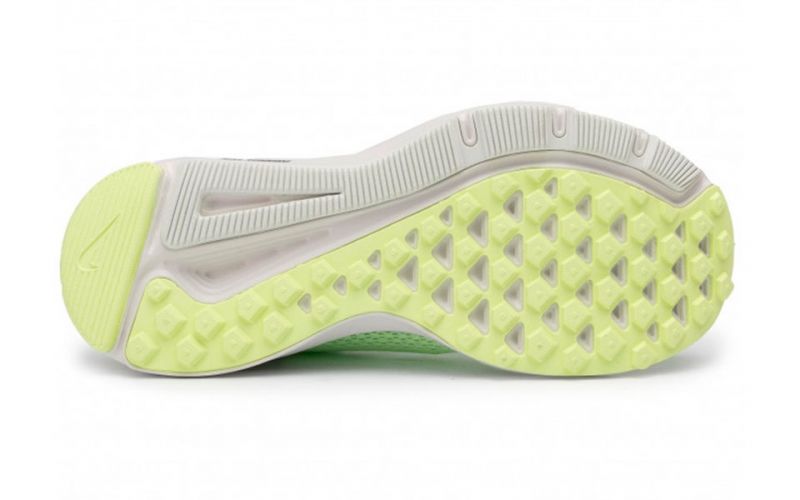 Nike Quest 2 Amarillo Blanco mujer - Cómodas y versátiles