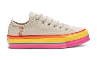 CONVERSE CHUCK TAYLON ALL STAR LIFT BLANC FEMME 564992C