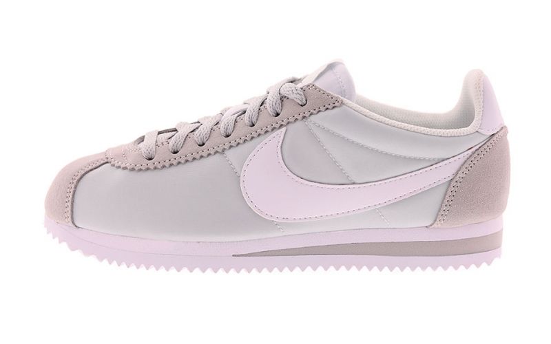 Entretener abrazo En realidad Nike Classic Cortez Nylon Blanco Mujer - Diseño de gran confort