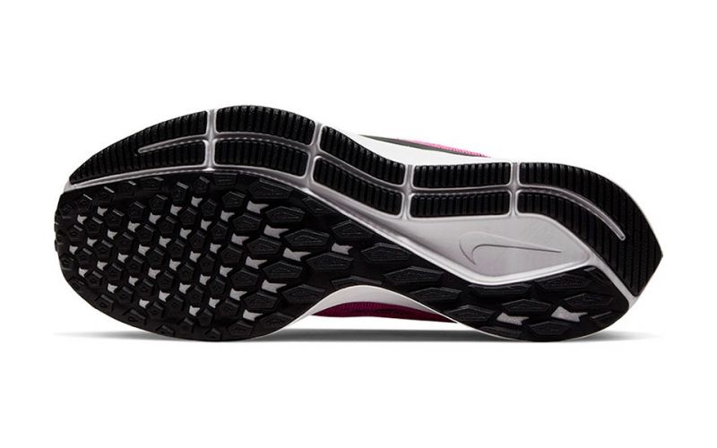 Nike Air Zoom Pegasus negro niña- confort