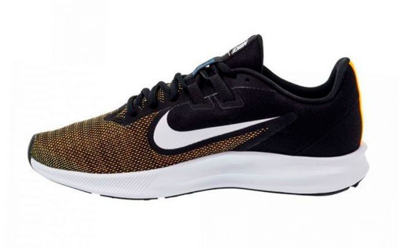 Nike Downshifter 9 black gold Durable drive