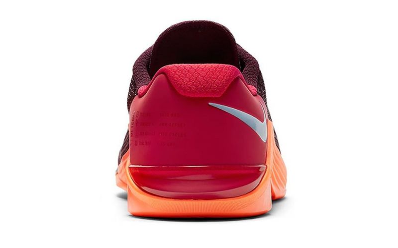 Nike Metcon 5 rojo naranja Amortiguación ligera