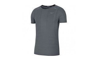 Nike T-SHIRT TECHKNIT ULTRA GRIS
