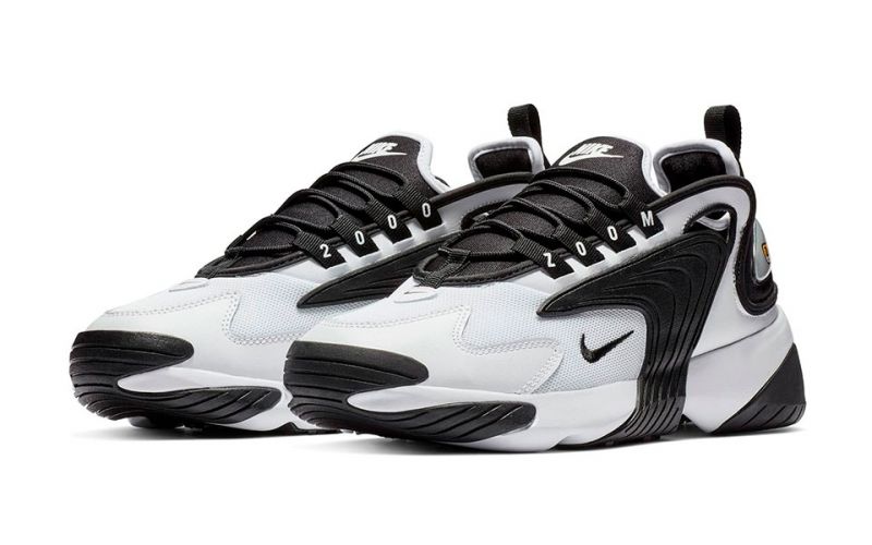 black and white zoom 2k