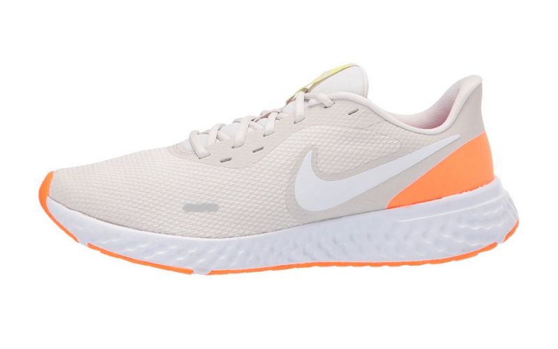 nike naranja con blanco