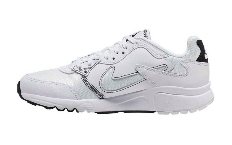 cn4493 nike