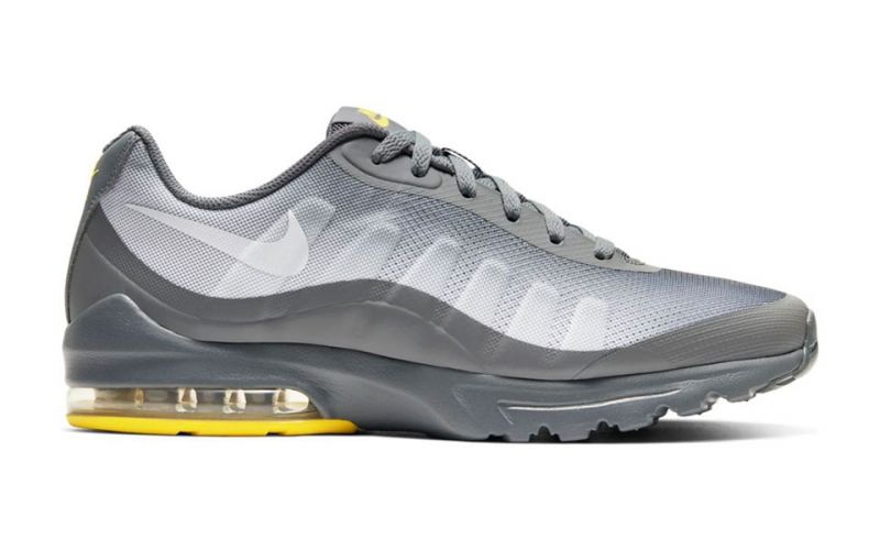 nike invigor gris