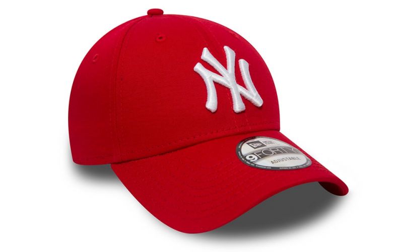 Gorra Ny Yankees Essential 9forty Rojo