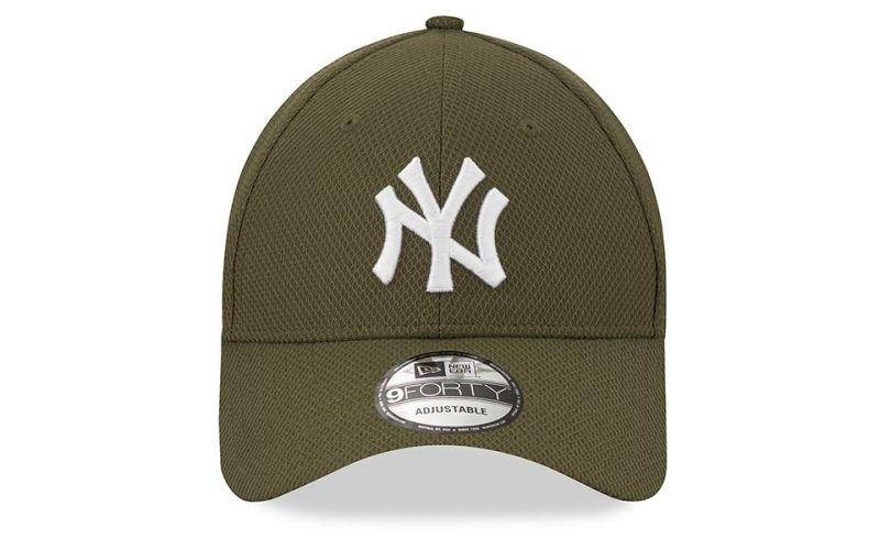 Gorra New York Yankees Diamond Era Essential 9forty Olivo