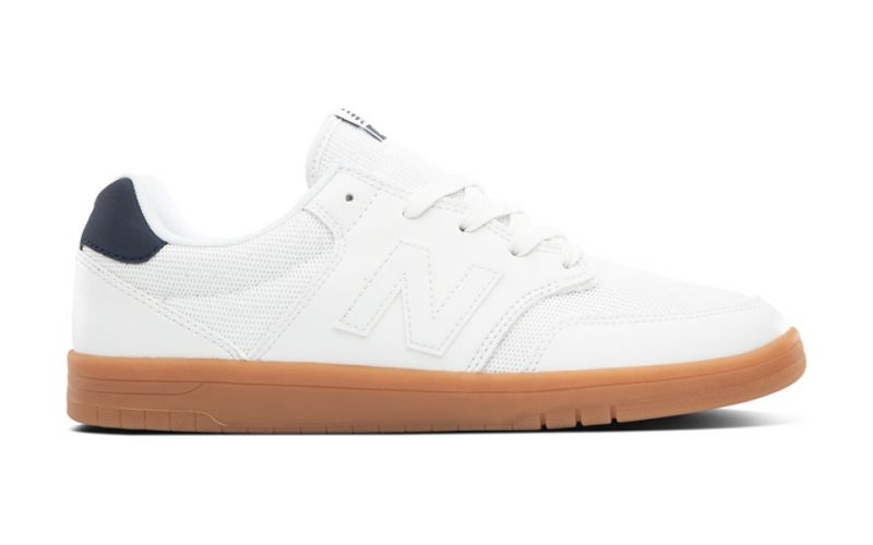 New Balance All Coasts AM425 white - Casual style