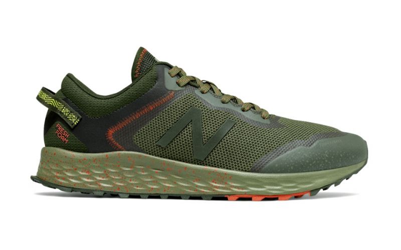 New Balance Fresh Foam Arishi military green - Trail running shoes