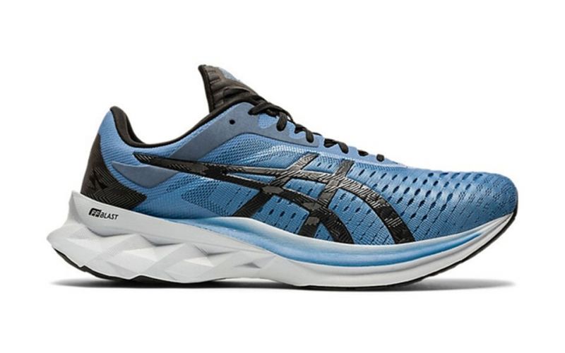 Asics Novablast blue black - Breathable