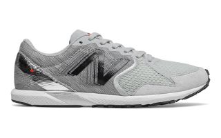 NEW BALANCE HANZO R V3 GRIS NEGRO MUJER