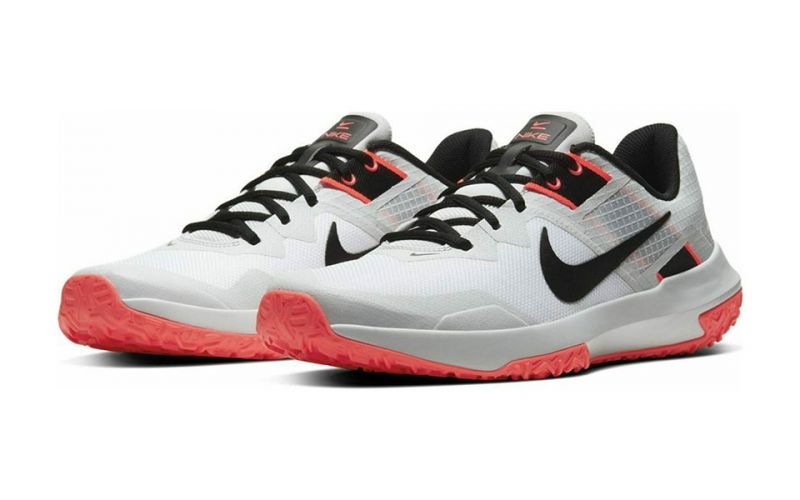 Nike Varsity Compete TR 3 white black 