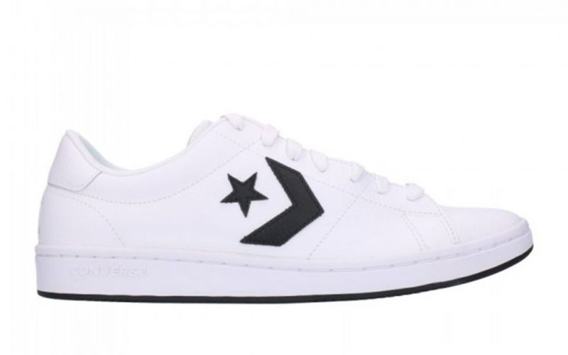 Chuck Taylor All-court Blanco Negro