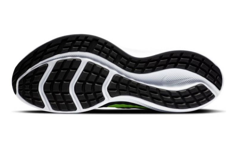 Nike Downshifter 10 Black Green Improve your performance