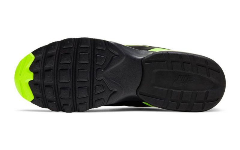 Nike Air Max Vg R black yellow - Bold design الديفا Nike Air Max Vg R black yellow - Bold design الديفا