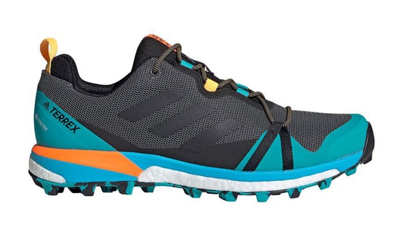 Terrex Skychaser Lt Negro Azul Fx0147