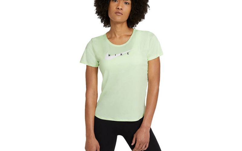 Swoosh Run Amarillo Mujer