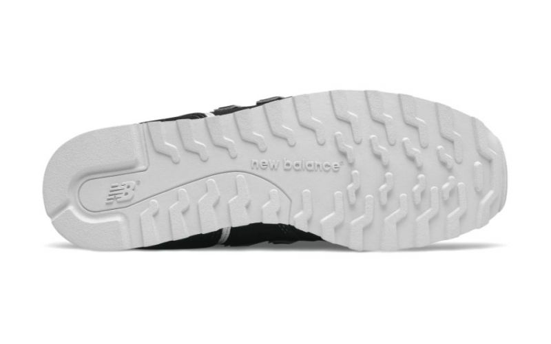 new balance classic 373v2 negro - con suela de goma clasica