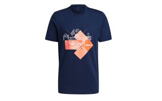 ADIDAS CAMISETA TRAVEL GFX AZUL NAVY