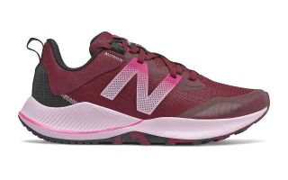 NEW BALANCE NITREL V4 ROJO VINO MUJER WTNTRMM4