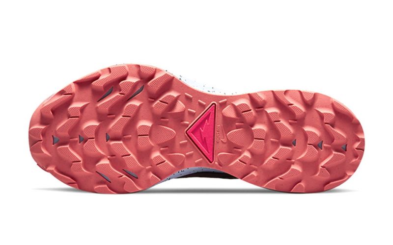 Nike Pegasus Trail 3 Gore-Tex Negro Carmesi Mujer - Look clásico del Pegasus  al sendero