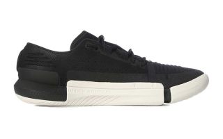 Under Armour TRIBASE REIGN 4 NOIR FEMME 3025053 001